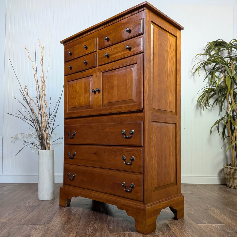 Vintage Keller Oak Dresser / Secretary Desk / Lift-Top Storage