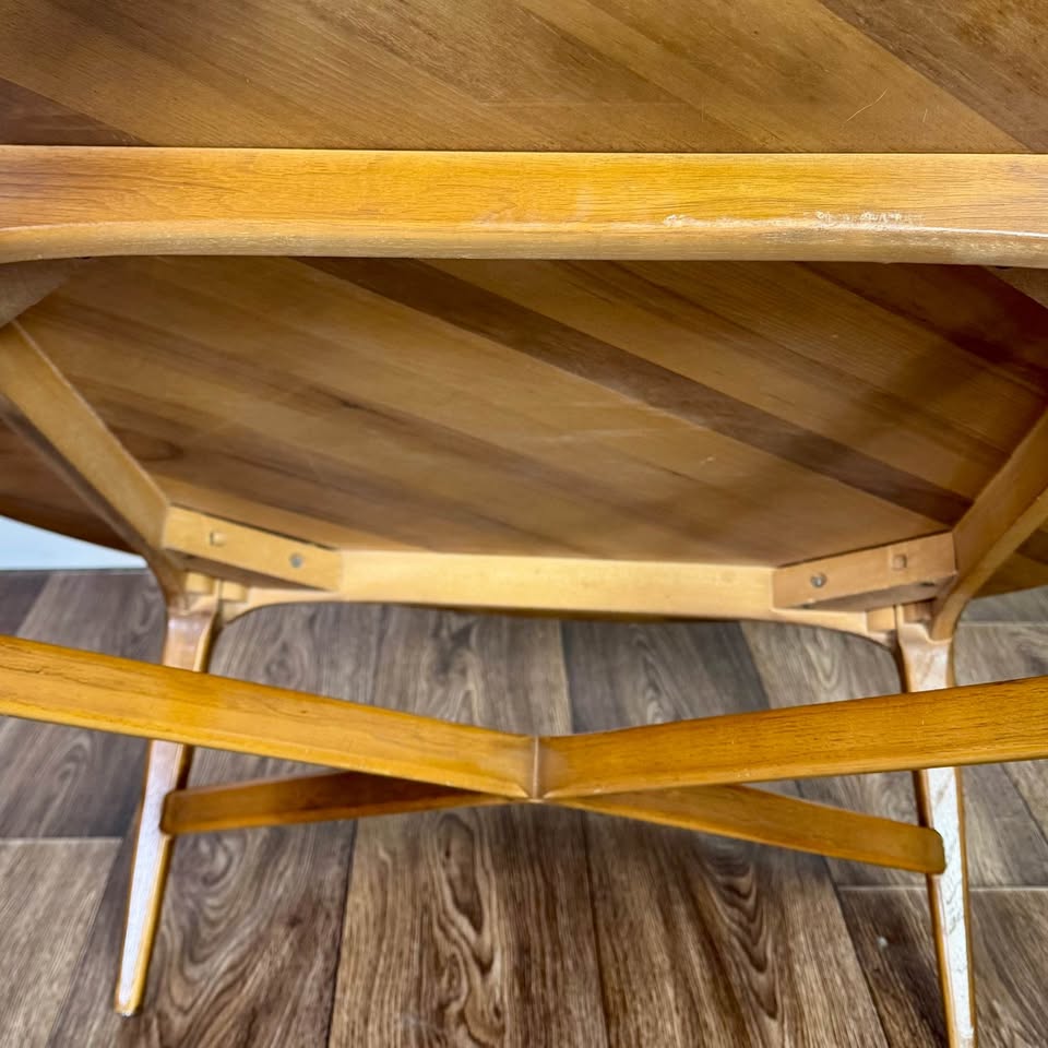 Vintage Mid-Century Modern Solid Oak Coffee Table w/ Spider Base