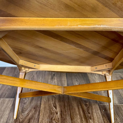 Vintage Mid-Century Modern Solid Oak Coffee Table w/ Spider Base