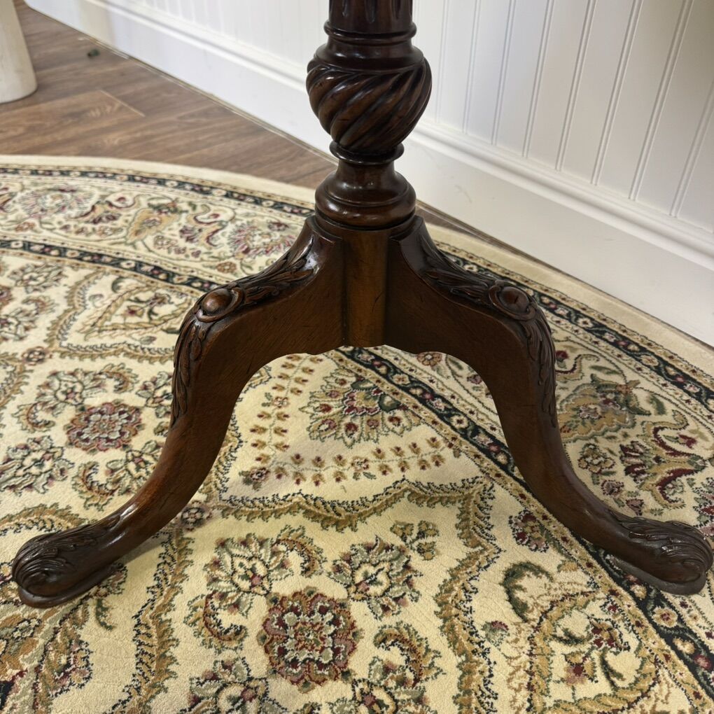 Antique Style 3-Tier Rotating Pedestal Table