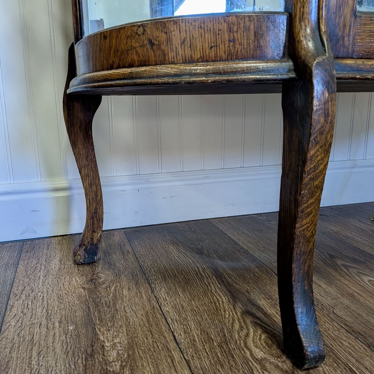 Antique Tiger Oak Bowed Glass Display Cabinet / Curio