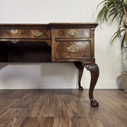 Vintage Chippendale Sligh Desk with Leather Top