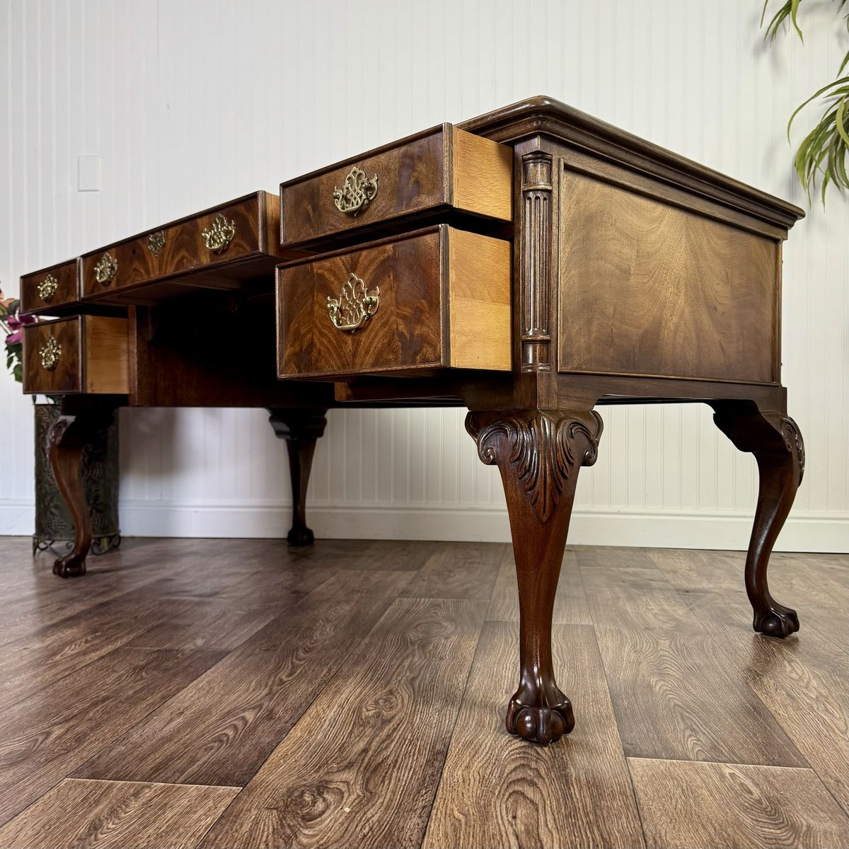 Vintage Chippendale Sligh Desk with Leather Top