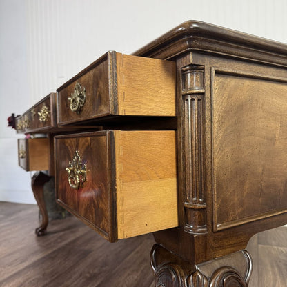 Vintage Chippendale Sligh Desk with Leather Top