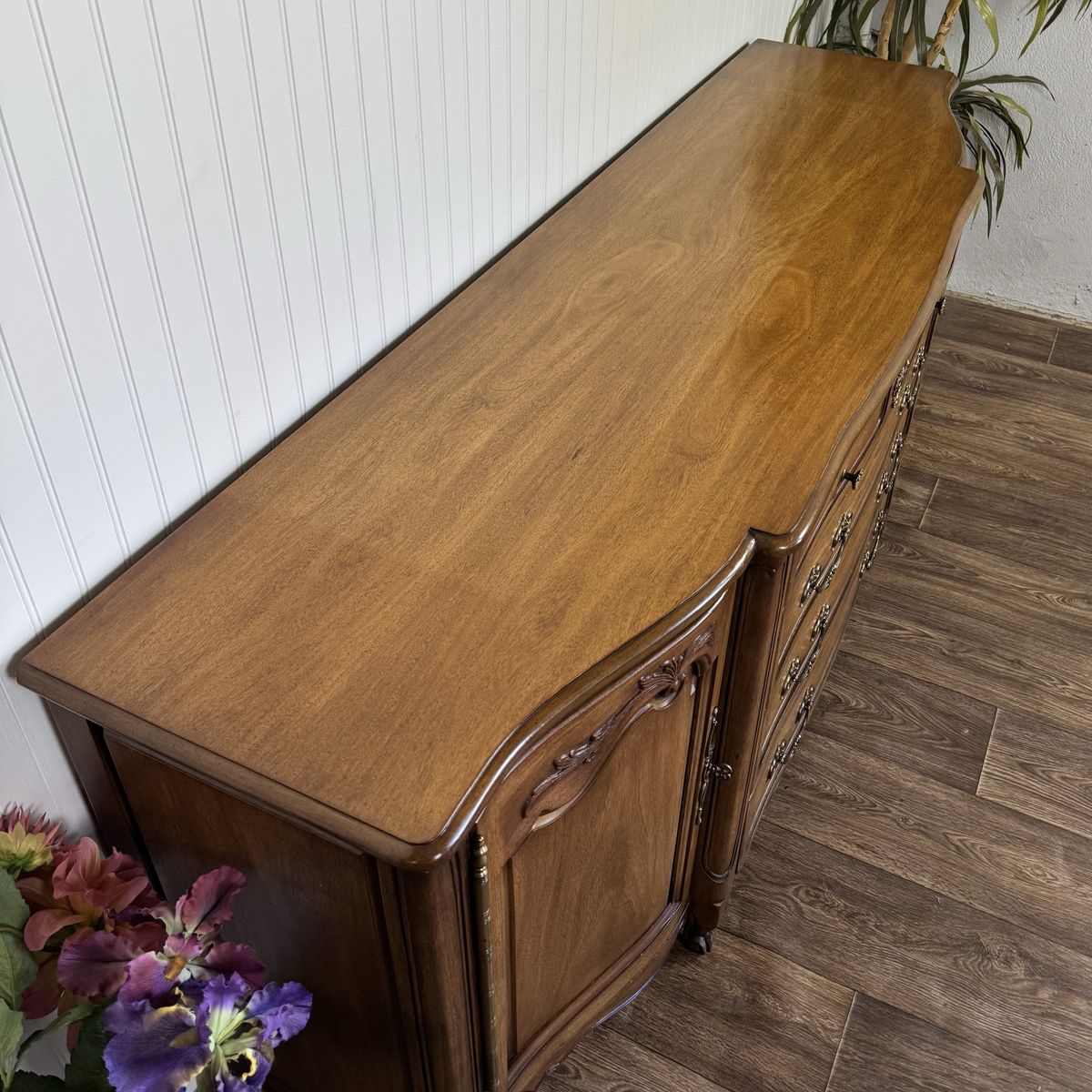 72” French Provincial Buffet & Display Cabinet – White Fine Furniture