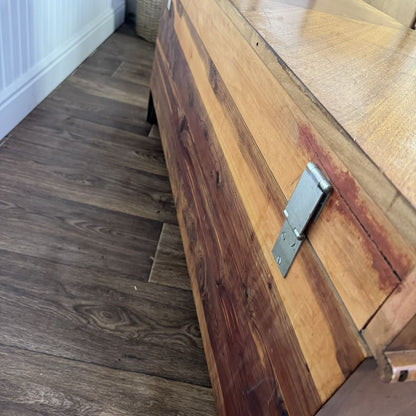 Lane Art Deco Waterfall Cedar Chest / Trunk