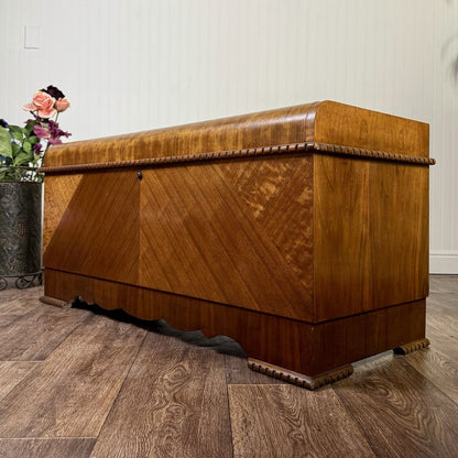 Lane Art Deco Waterfall Cedar Chest / Trunk