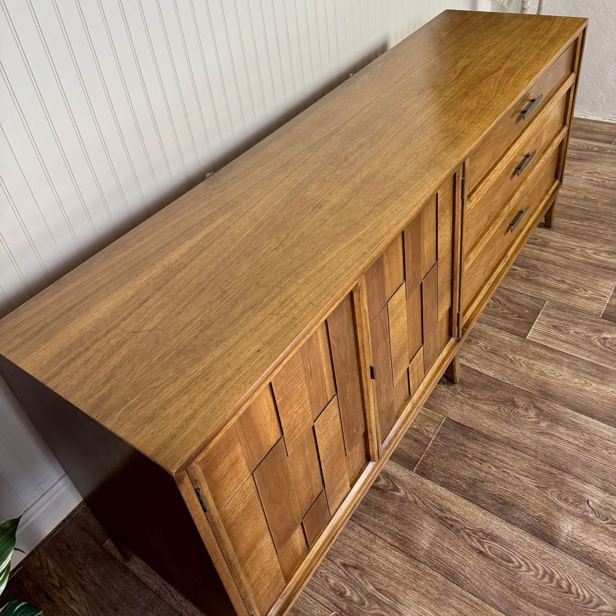 Mid-Century Modern Brutalist-Style Walnut Kroehler Custom Crafter Lowboy Dresser
