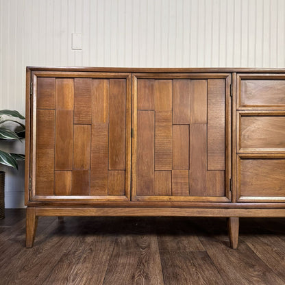 Mid-Century Modern Brutalist-Style Walnut Kroehler Custom Crafter Lowboy Dresser