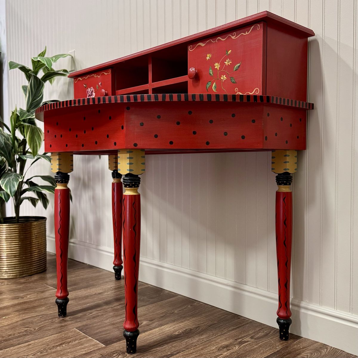 Vintage 1990s Hand-Painted Stonehouse Farm Goods Demilune Desk or Console
