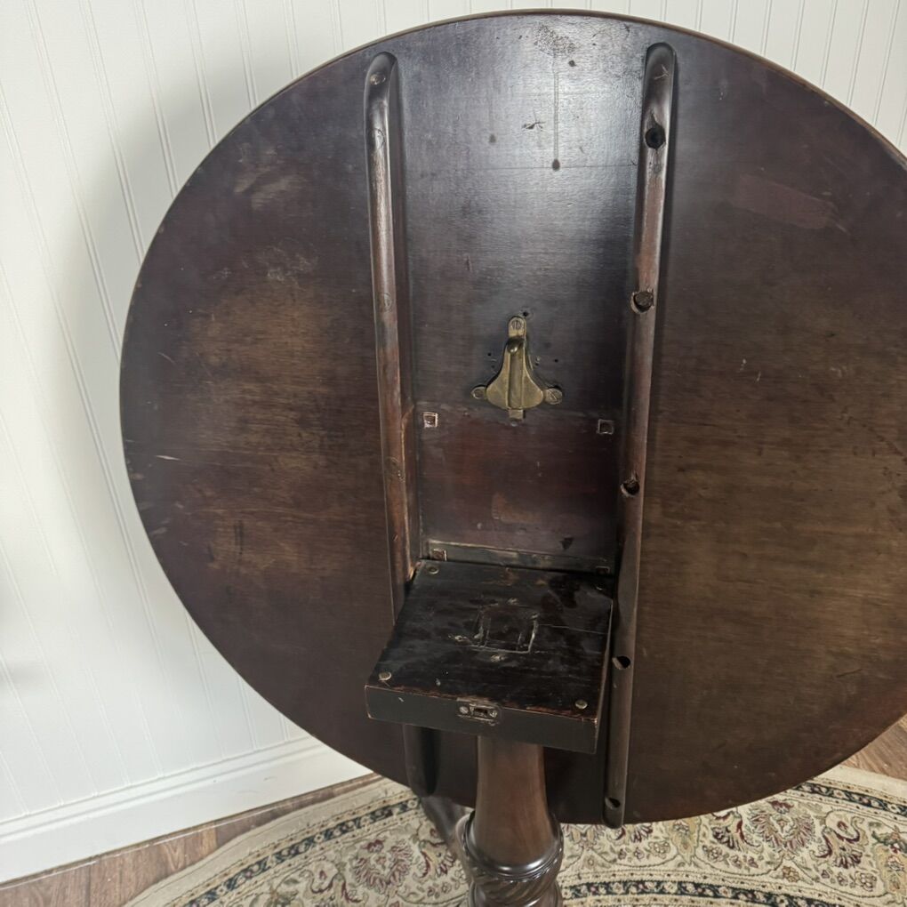Vintage Chippendale Tilt-Top Pedestal Table