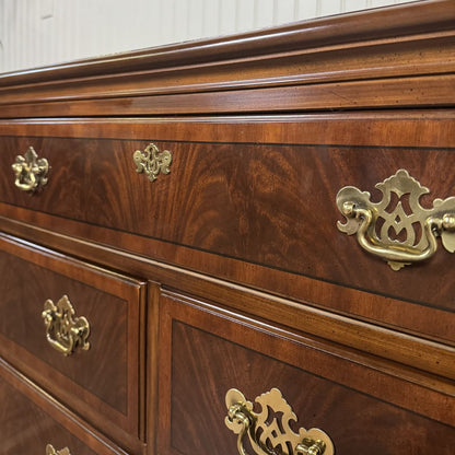 Vintage Drexel Heritage Chippendale Flame Mahogany Lowboy Dresser