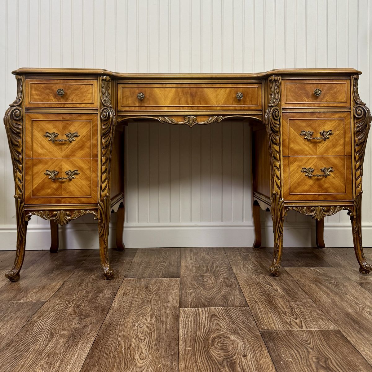 Vintage ca. 1930s French Provincial Desk / Vanity