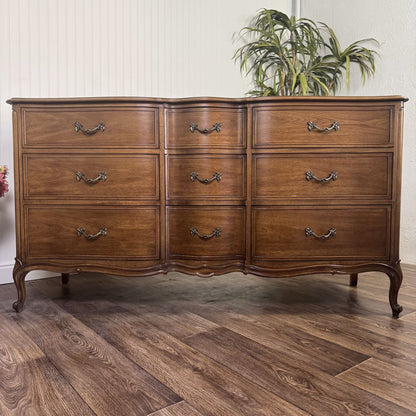 French Provincial Vintage Drexel Bordeaux 9-Drawer Serpentine Lowboy Dresser