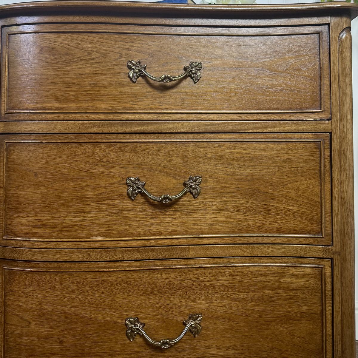 French Provincial Vintage Drexel Bordeaux 9-Drawer Serpentine Lowboy Dresser