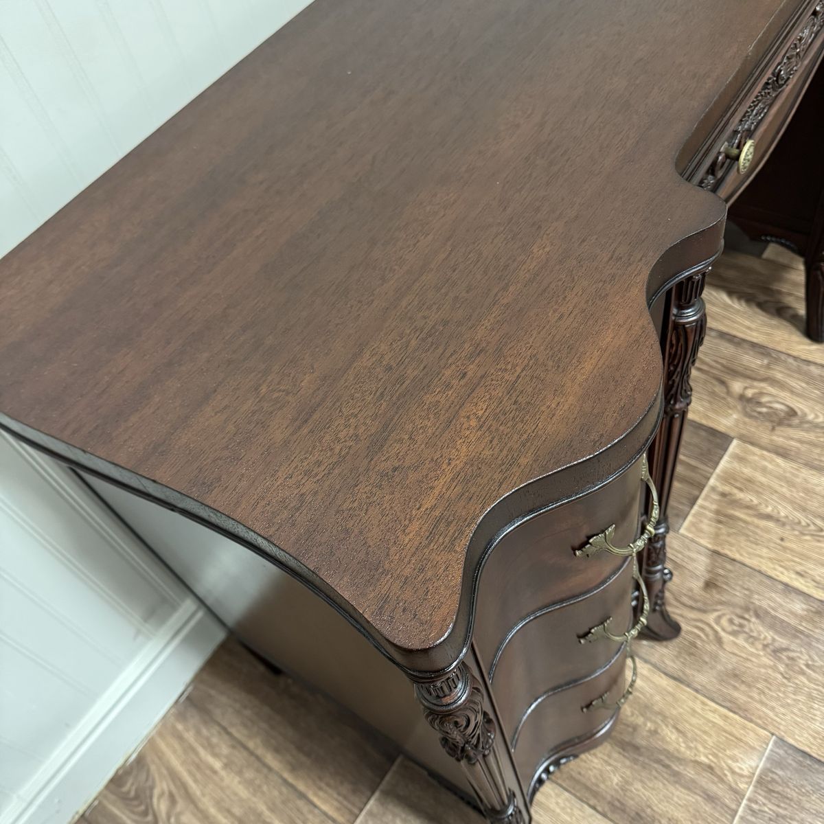 Vintage French Revival ca. 1930s Mahogany Serpentine Writing Desk / Vanity