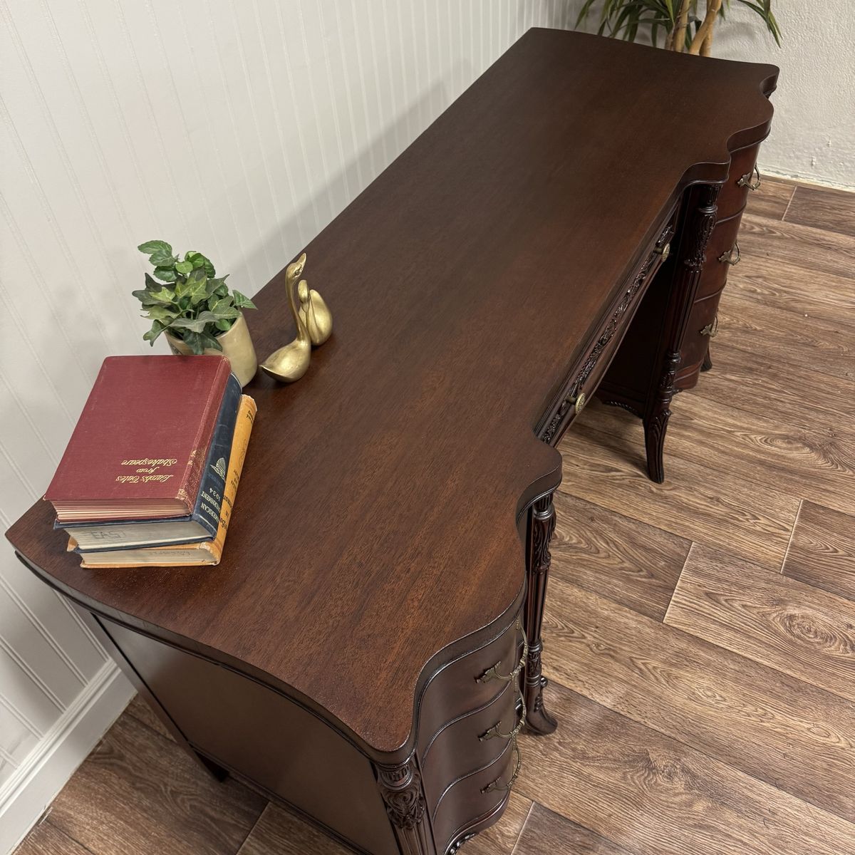 Vintage French Revival ca. 1930s Mahogany Serpentine Writing Desk / Vanity