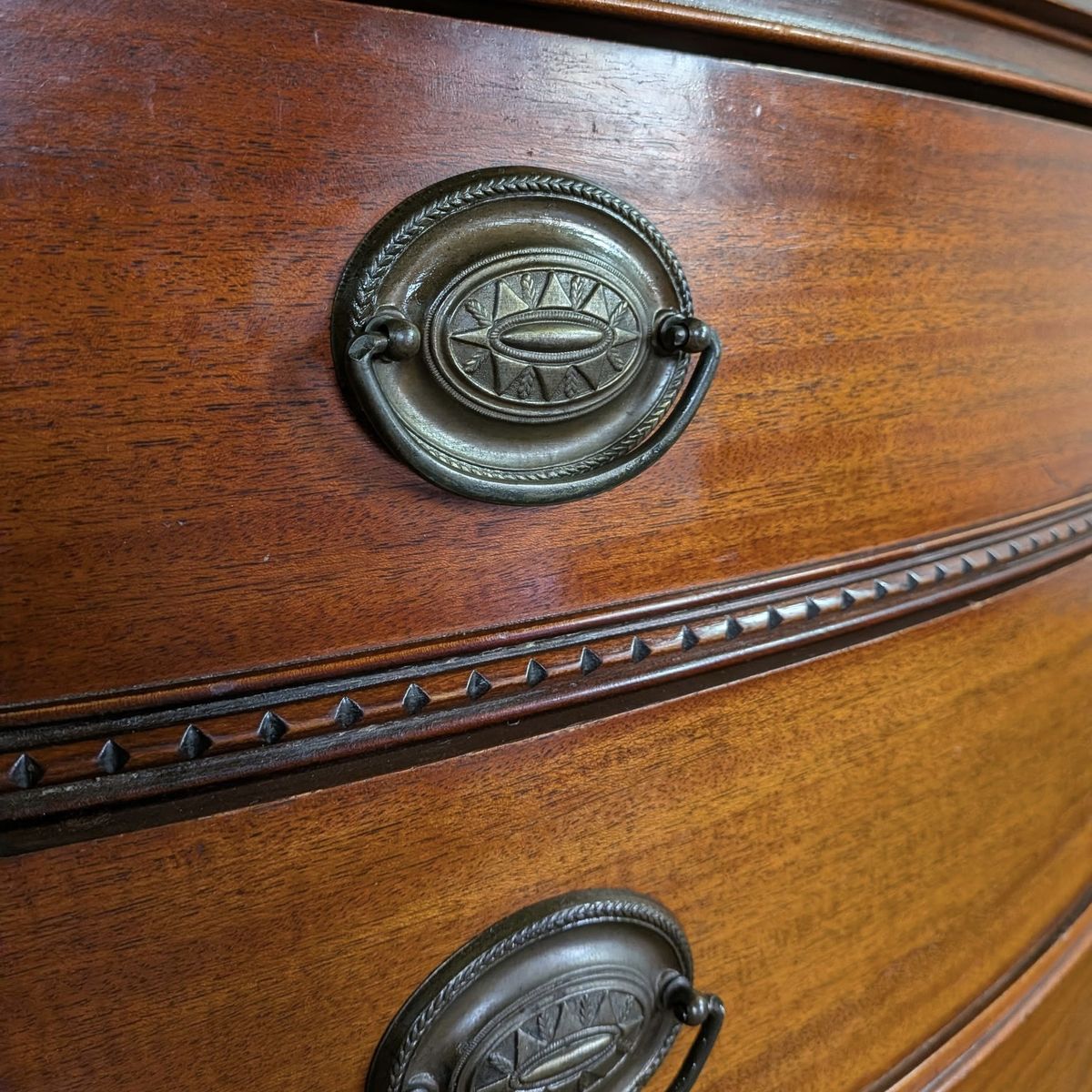 Vintage 1950s Harmony House Serpentine Dresser