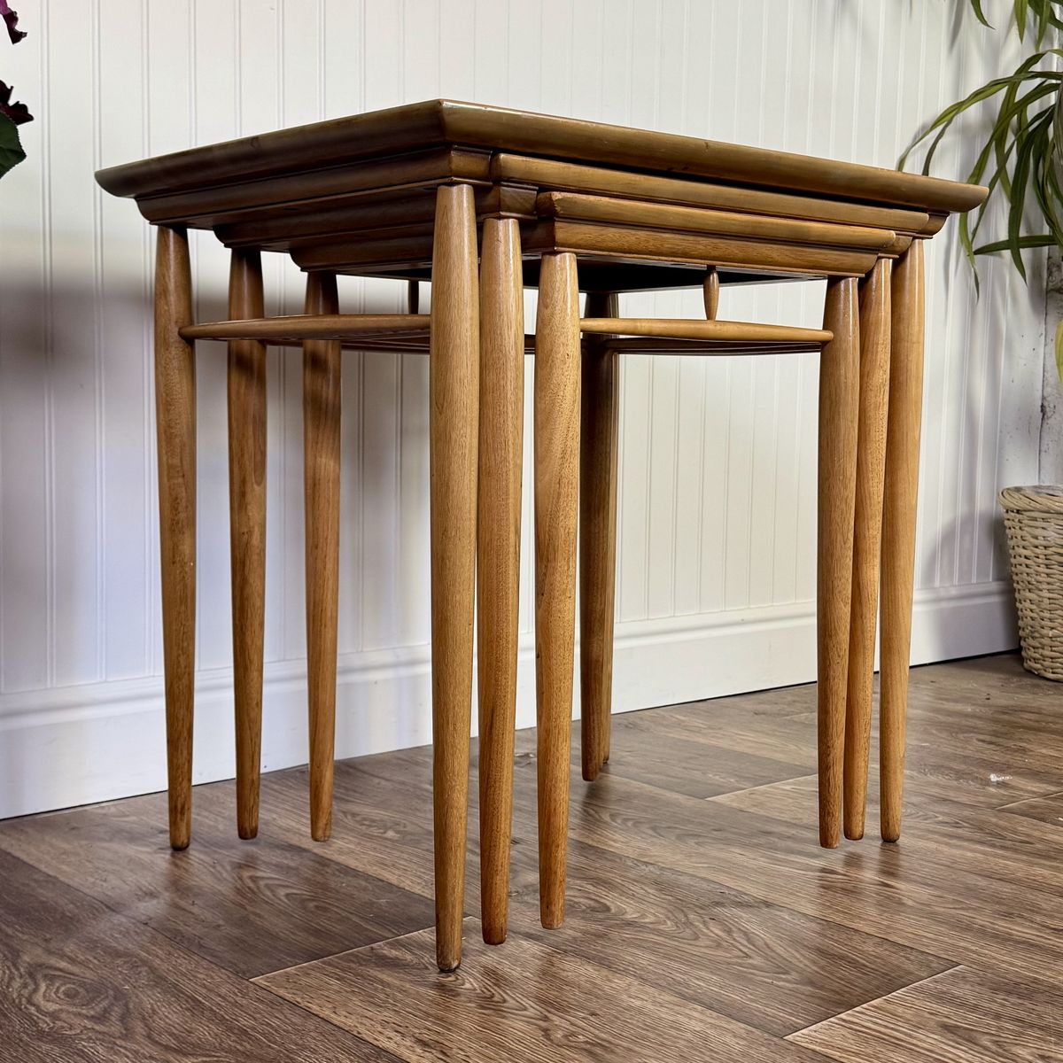Vintage Heritage Henredon MCM Nesting Tables