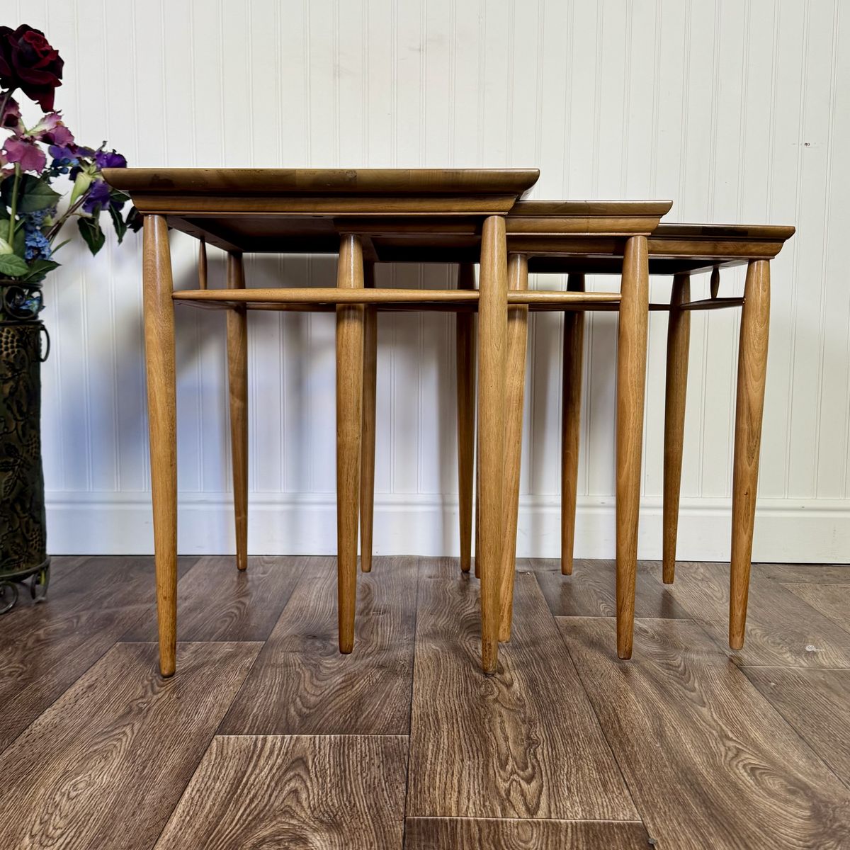 Vintage Heritage Henredon MCM Nesting Tables
