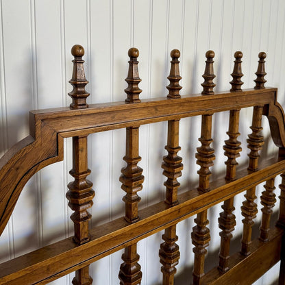 Vintage King Spindle Headboard and Rails – Morganton "Barcelona" Collection