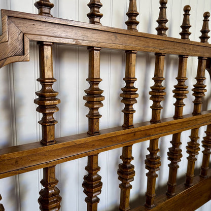 Vintage King Spindle Headboard and Rails – Morganton "Barcelona" Collection