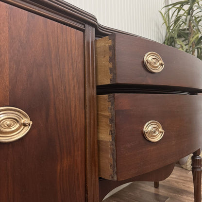 Vintage Mahogany Federal-Style Sideboard / Buffet
