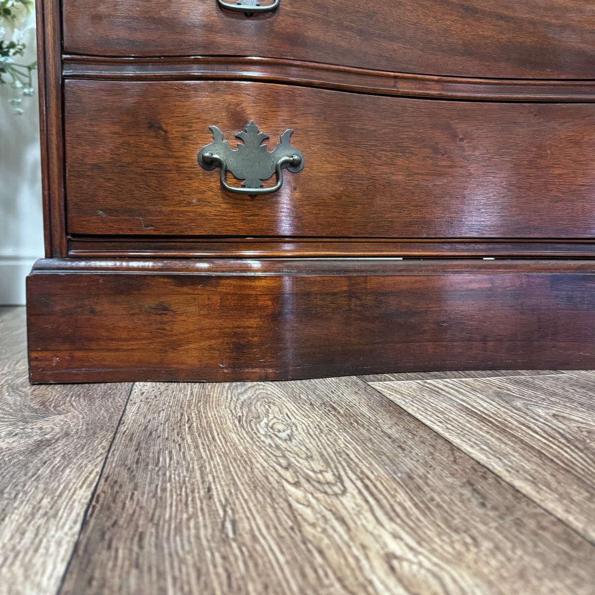 Vintage Mahogany Serpentine Chest w/ Leather Top