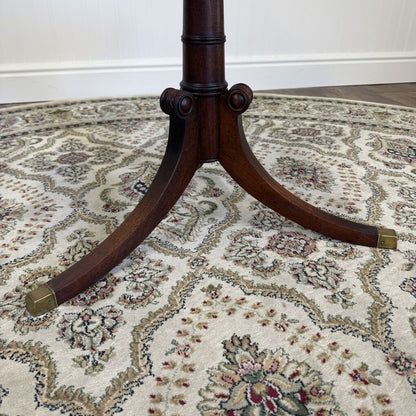 Vintage Mahogany 2-Tier Pedestal Side Table