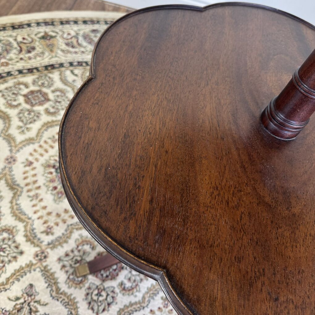 Vintage Mahogany 2-Tier Pedestal Side Table