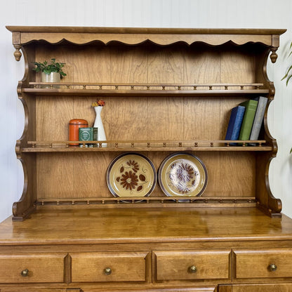 Vintage Maple Cottage Colonial Revival 2-Piece Hutch / Buffet