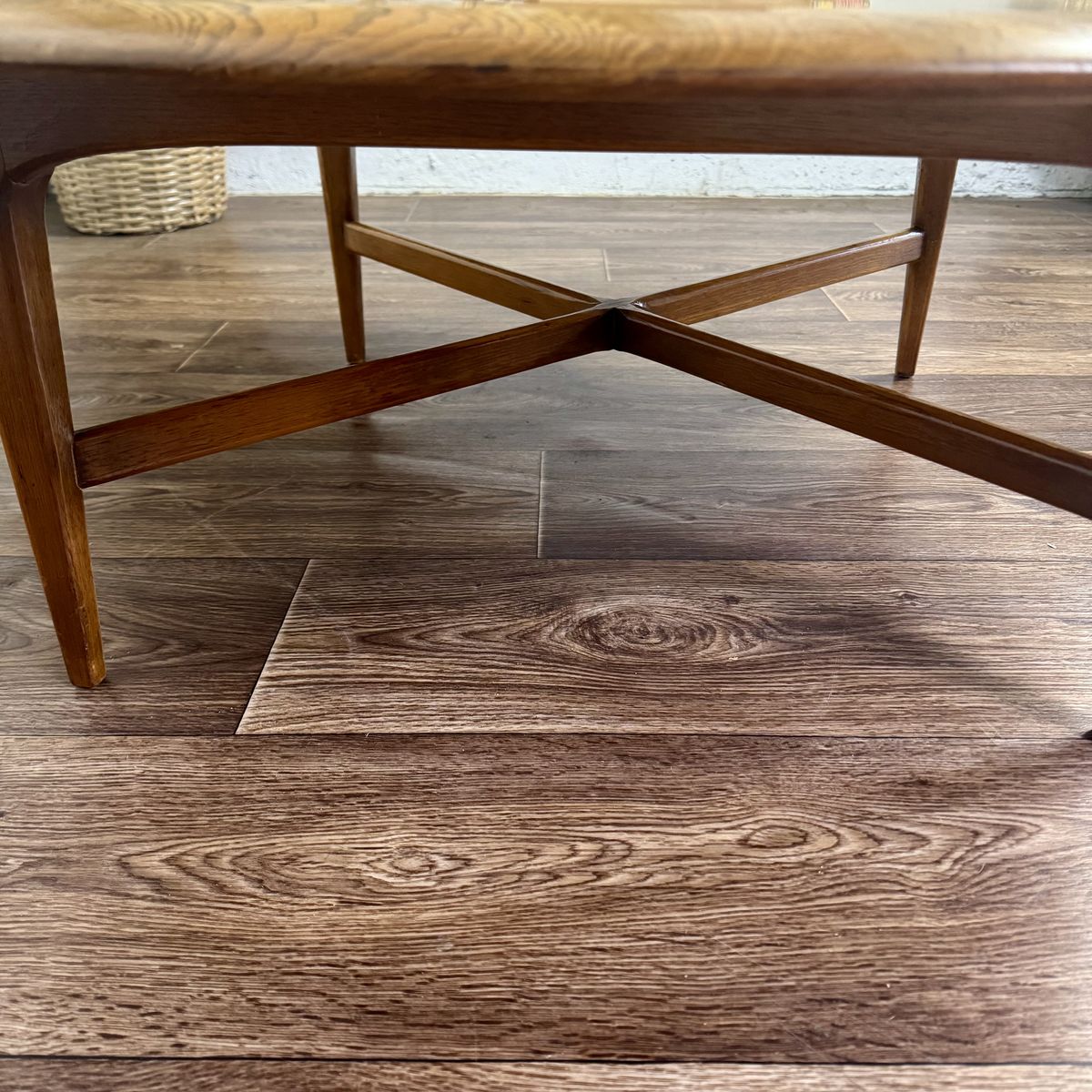 Vintage MCM Solid Oak Coffee Table w/ Spider Base