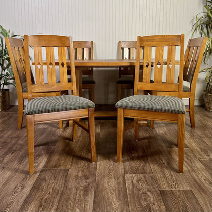 Vintage Mission-Style Oak Dining Set