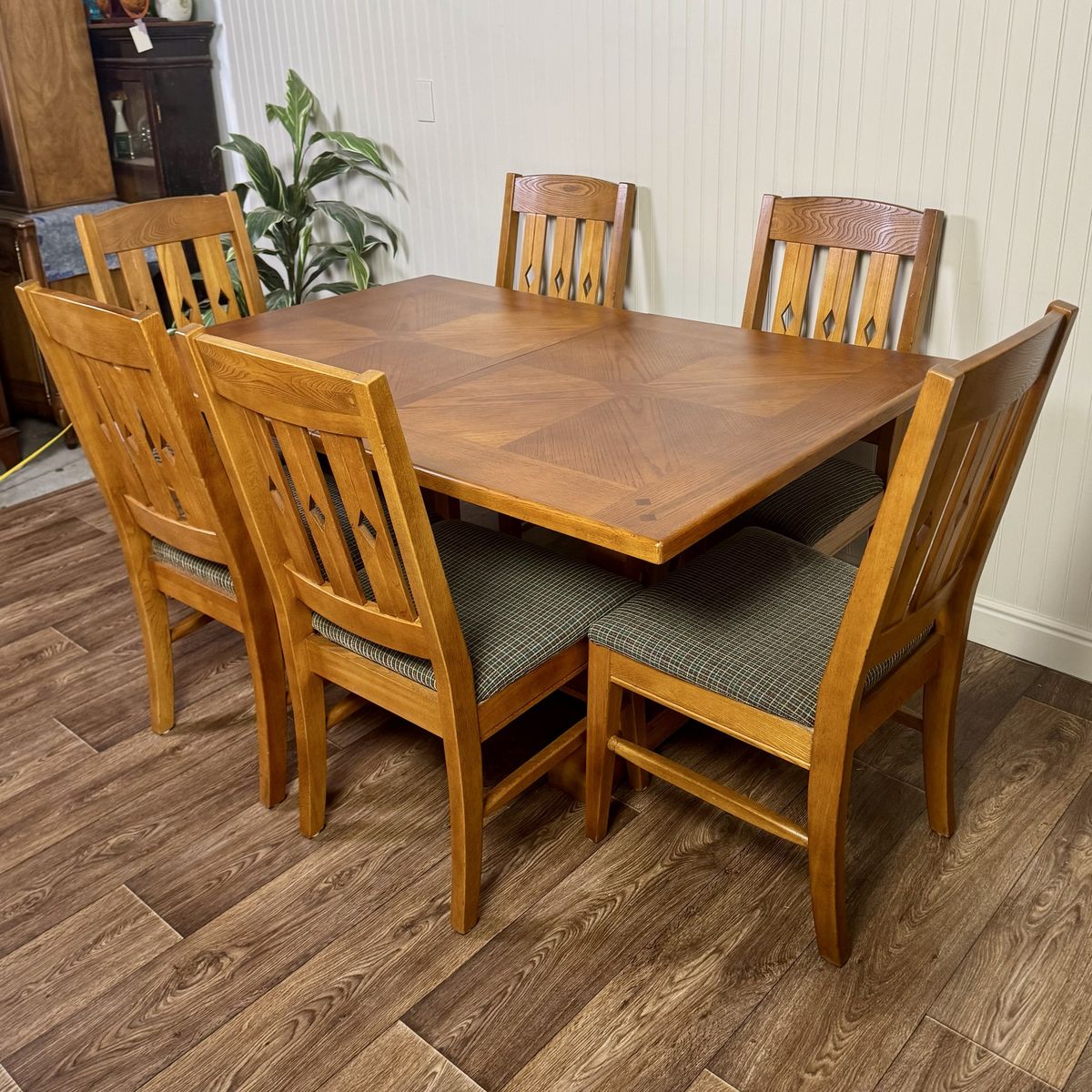 Vintage Mission-Style Oak Dining Set