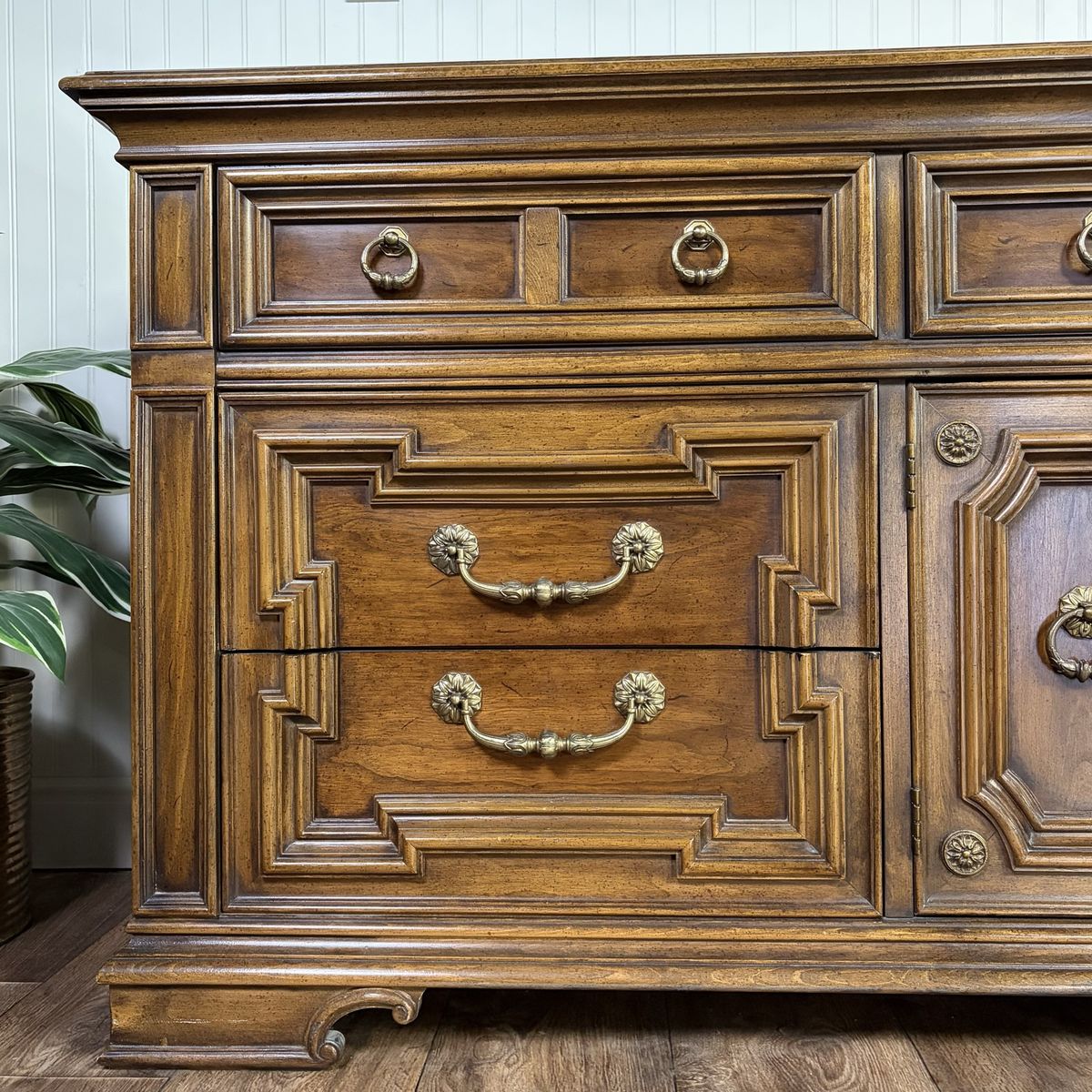 1971 Vintage Thomasville Spanish Revival Triple Dresser with Two Mirrors