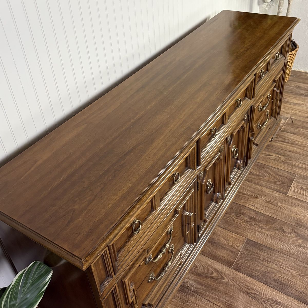 1971 Vintage Thomasville Spanish Revival Triple Dresser with Two Mirrors