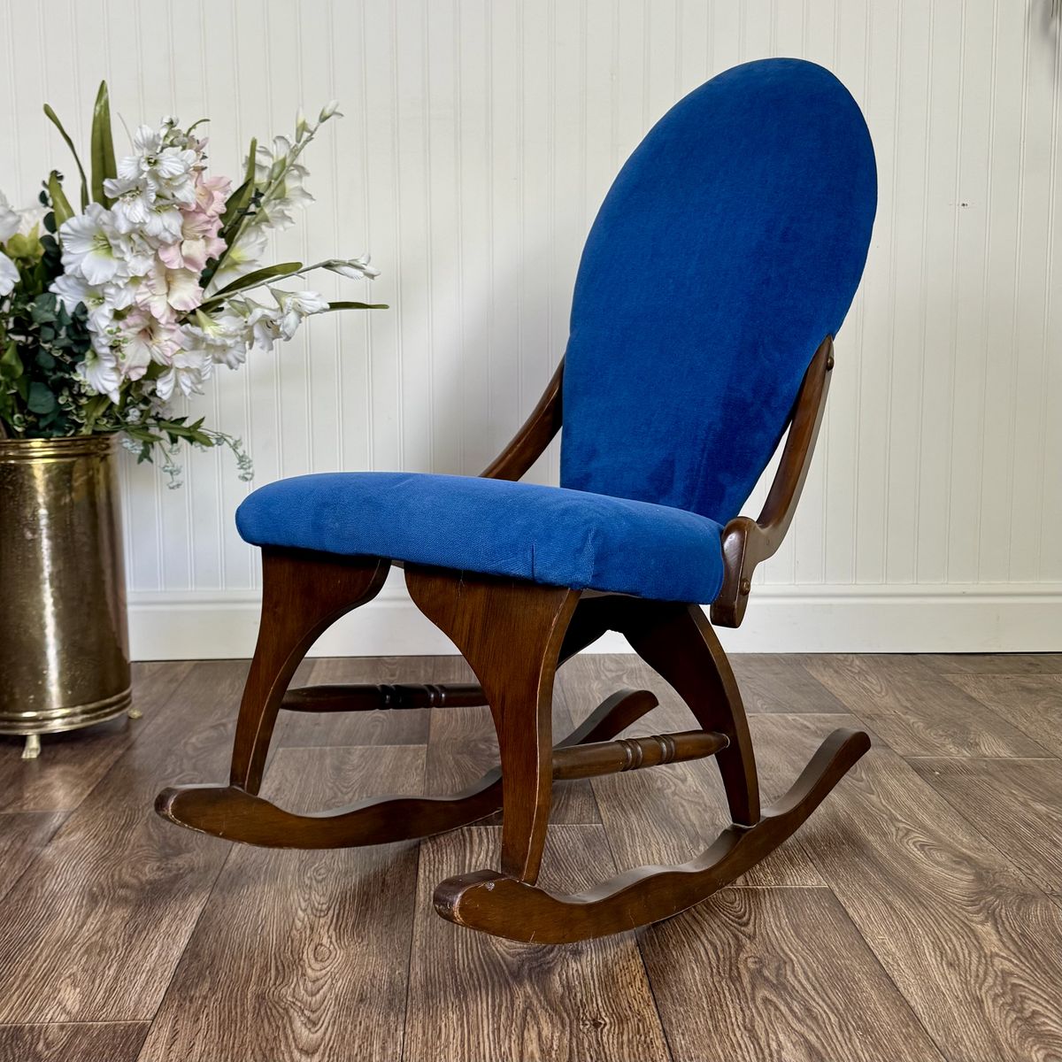Vintage Victorian-Revival Parlor Rocking Chair