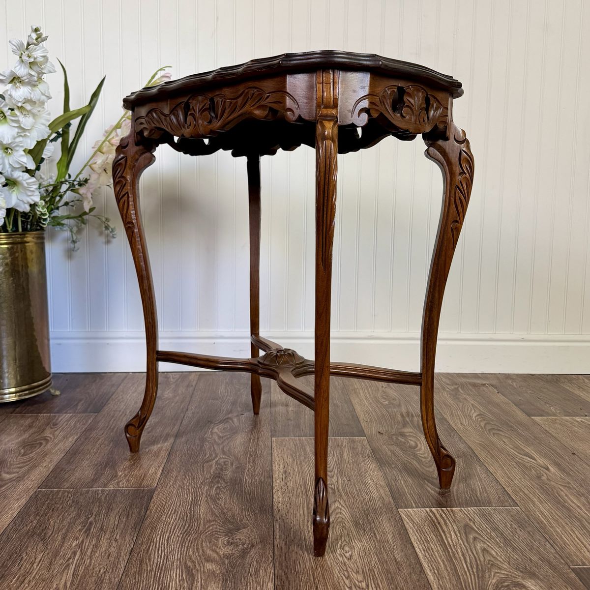 Walnut Hand-Carved French Provincial Side Table